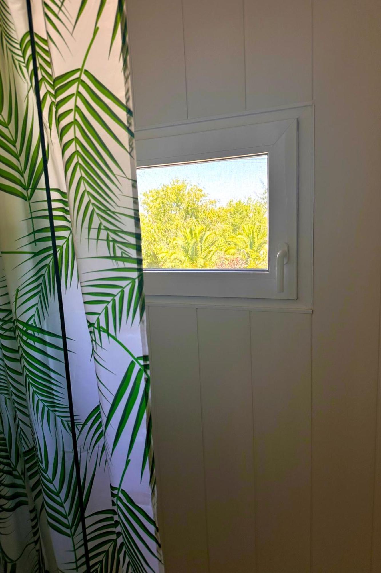Fee4Me Cabin With Pool And Garden San Martín de la Vega Εξωτερικό φωτογραφία